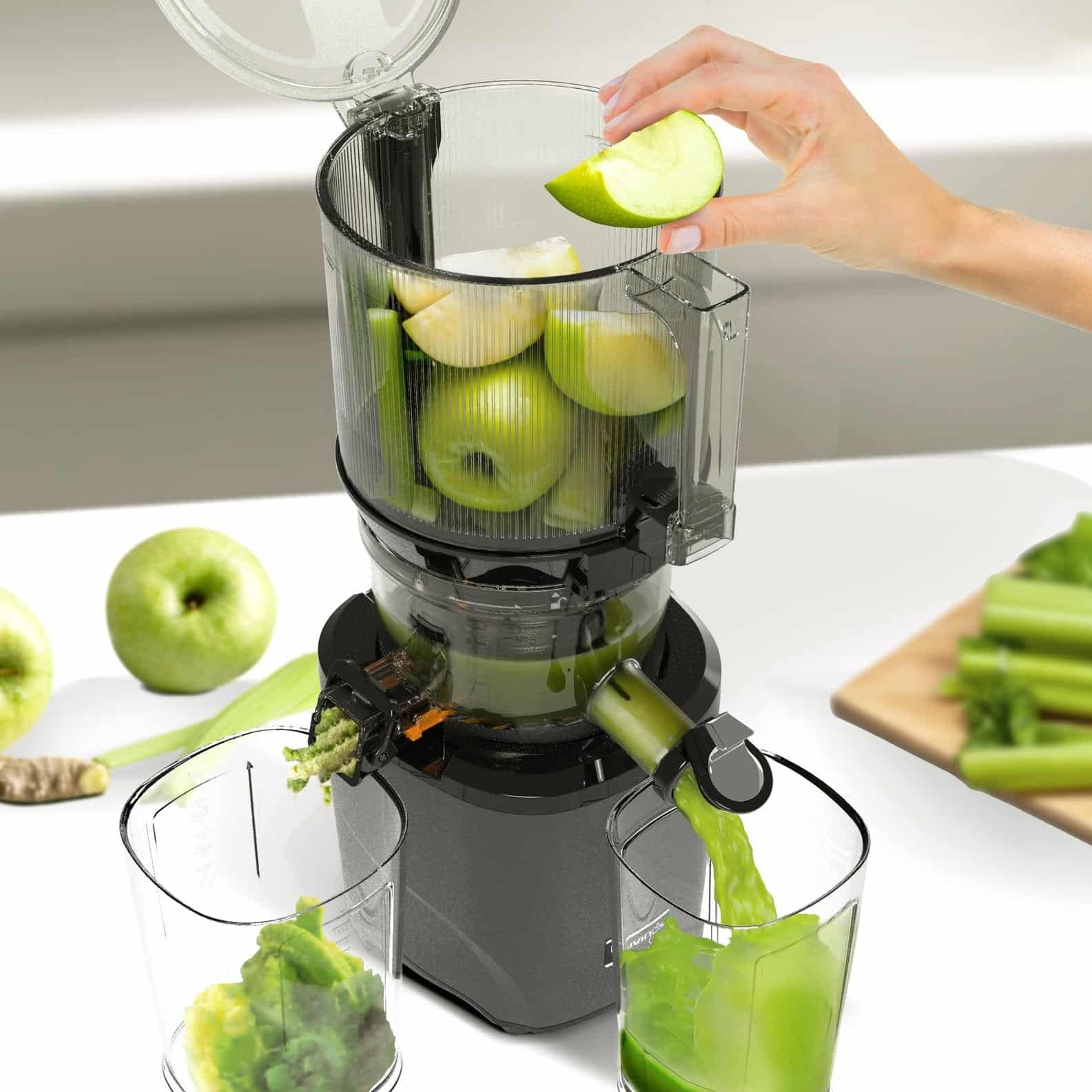 Hành trình 21 ngày Detox cải thiện chỉ số men gan nhờ nước ép cần tây và táo xanh cùng máy ép chậm Kuvings 